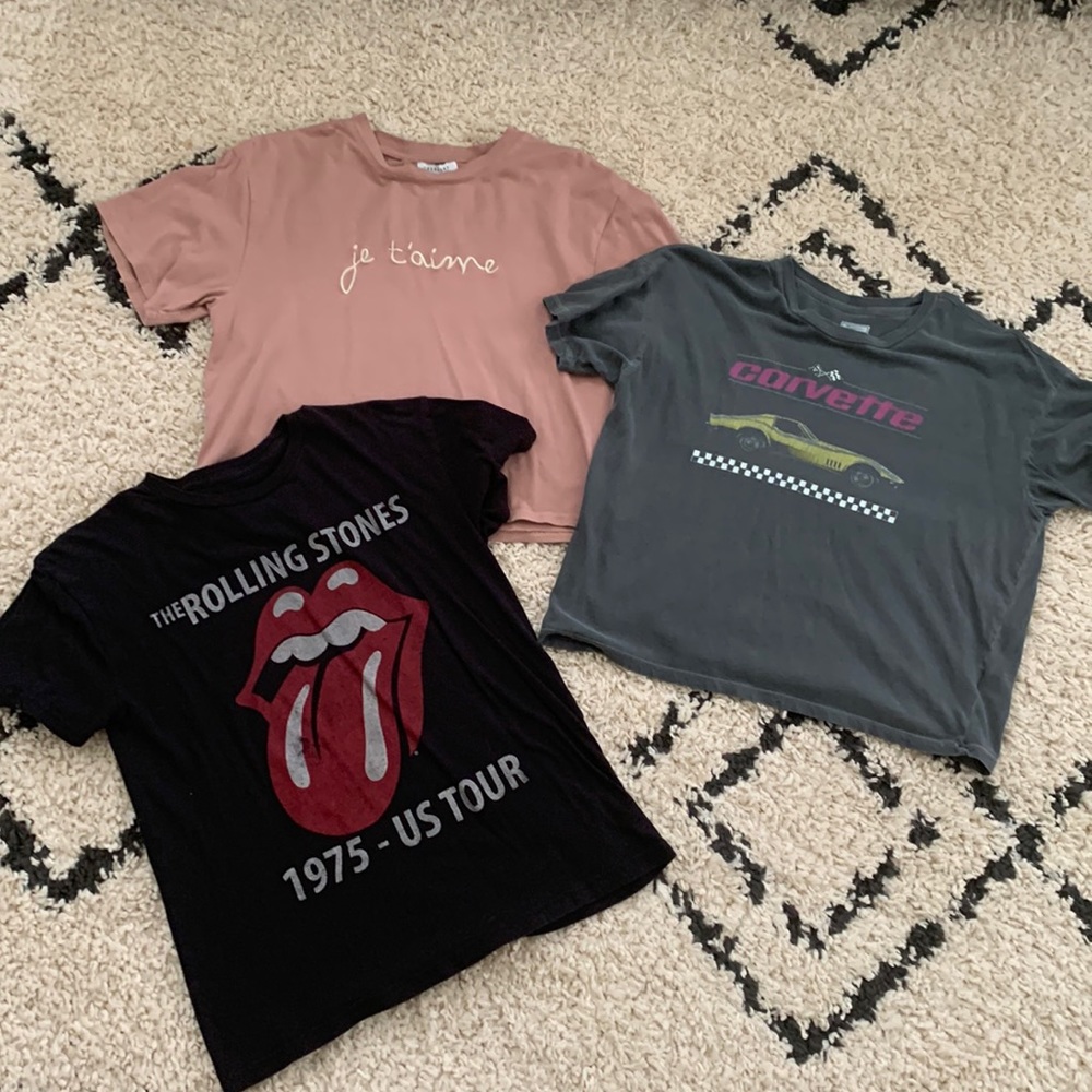 Women’s Graphic Tee Bundle